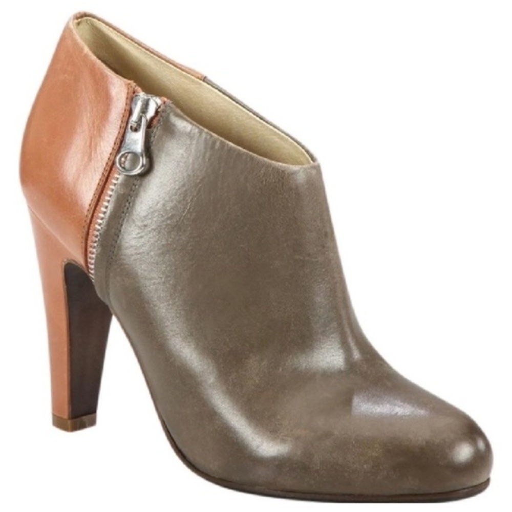 SEE BY CHLOE leather boots - woman’s 8